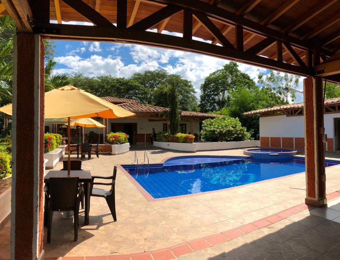 Mirador Del Sol Hotel Santa Fe de Antioquia Bagian luar foto